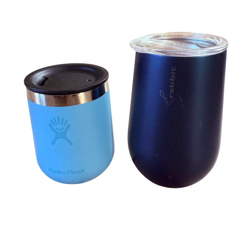 Lot of 2 Wine Tumblers Hydro Flask 10 Oz Rabbit 12 Oz  With‎ Lids Blue